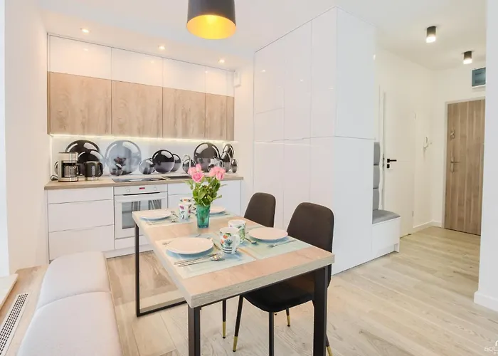 Horyzont - Osiedle Bursztynowe * קולובז'ג